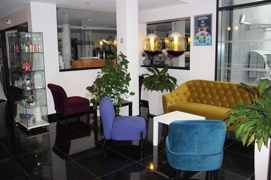 Kyriad Saint Quentin En Yvelines - Montigny Zewnętrze zdjęcie