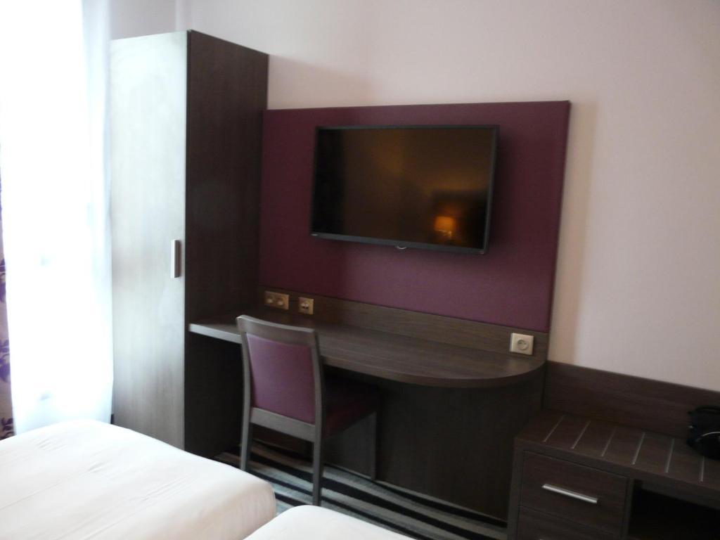 Kyriad Saint Quentin En Yvelines - Montigny Pokój zdjęcie